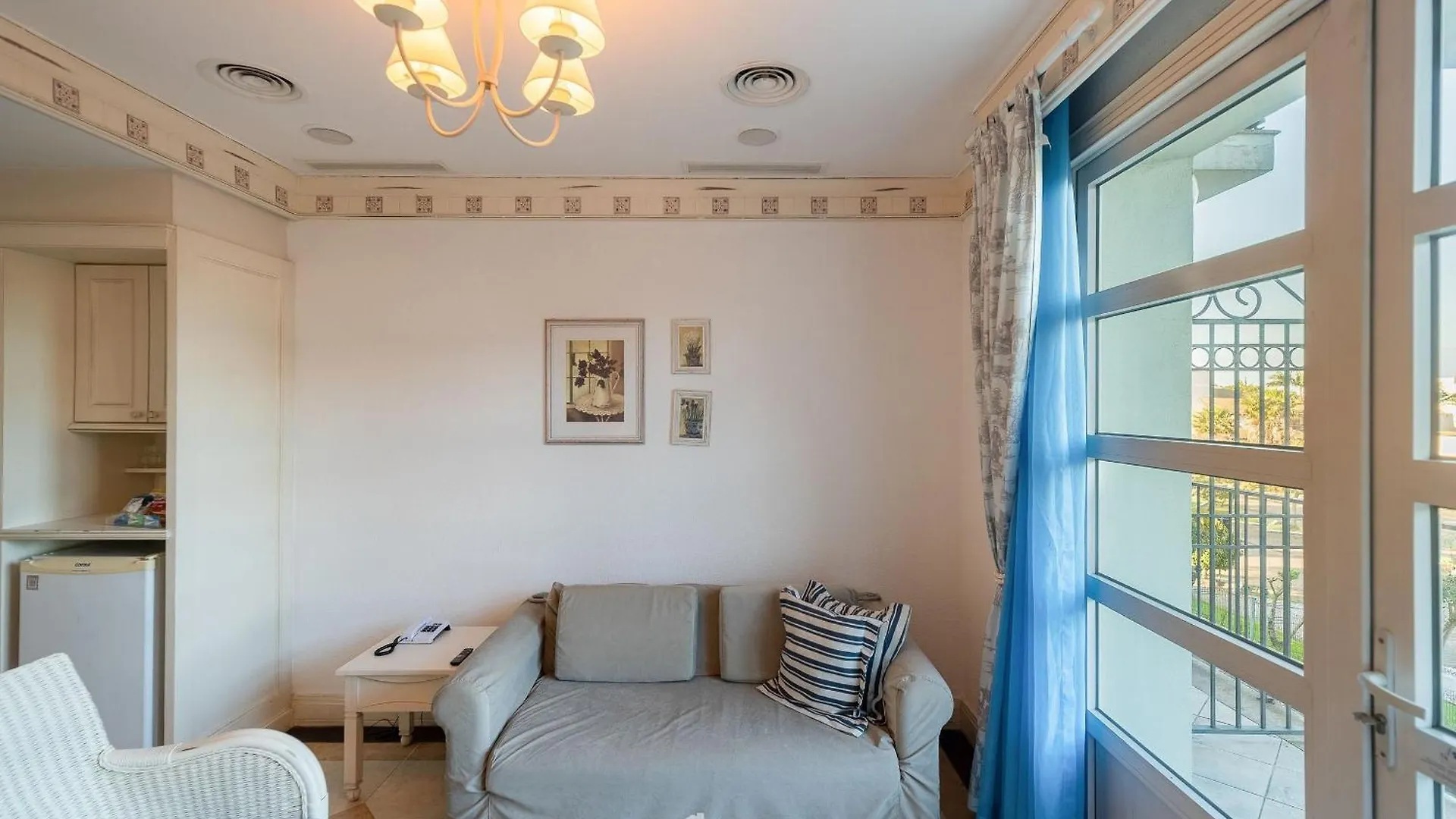 Suite Com Vista Para Praia Dentro De Hotel - Seazone Ilctop Florianopolis
