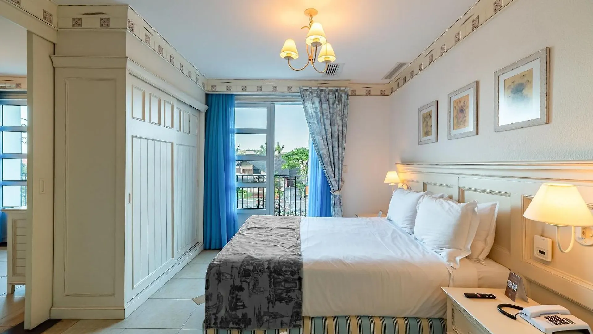 Suite Com Vista Para Praia Dentro De Hotel - Seazone Ilctop Florianópolis Resort