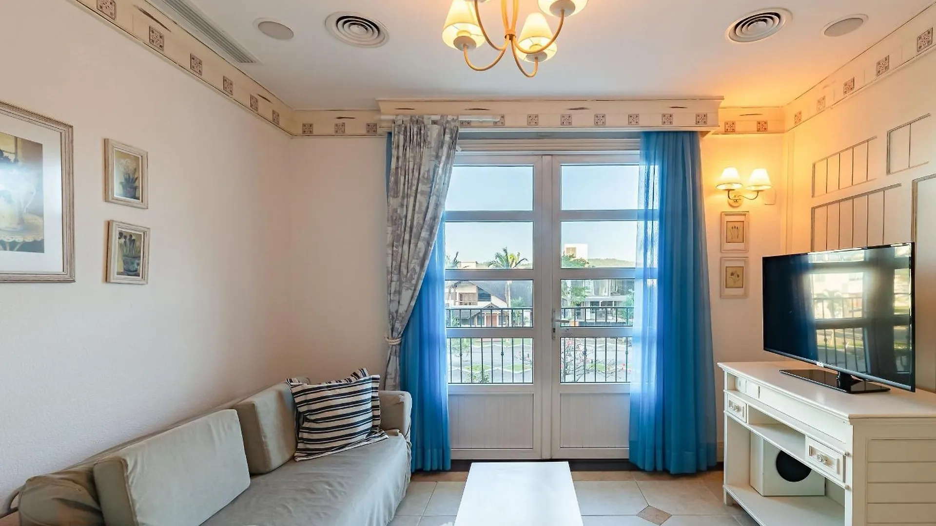 Suite Com Vista Para Praia Dentro De Hotel - Seazone Ilctop Florianopolis 0*,