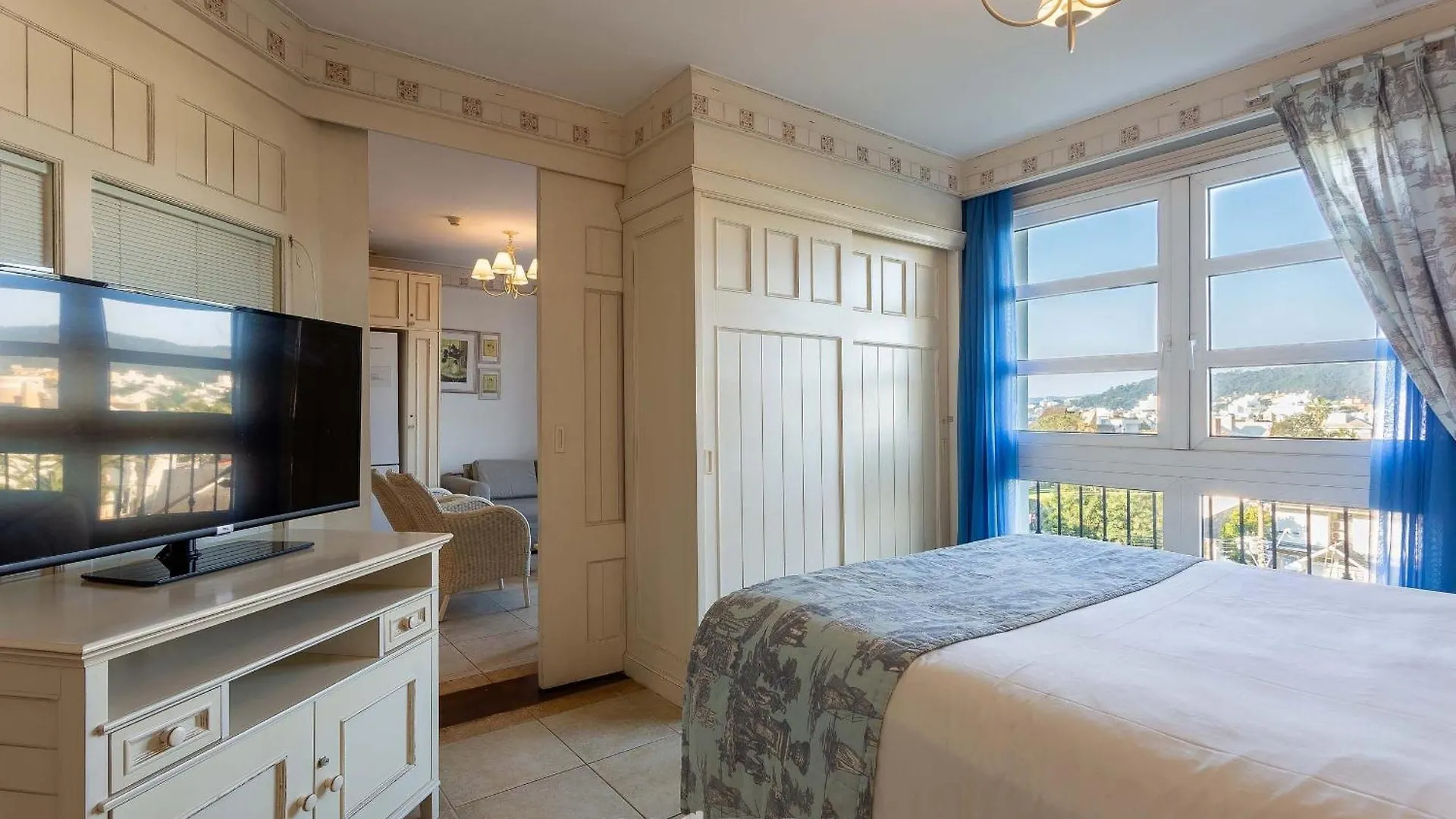 Suite Com Vista Para Praia Dentro De Hotel - Seazone Ilctop Florianopolis