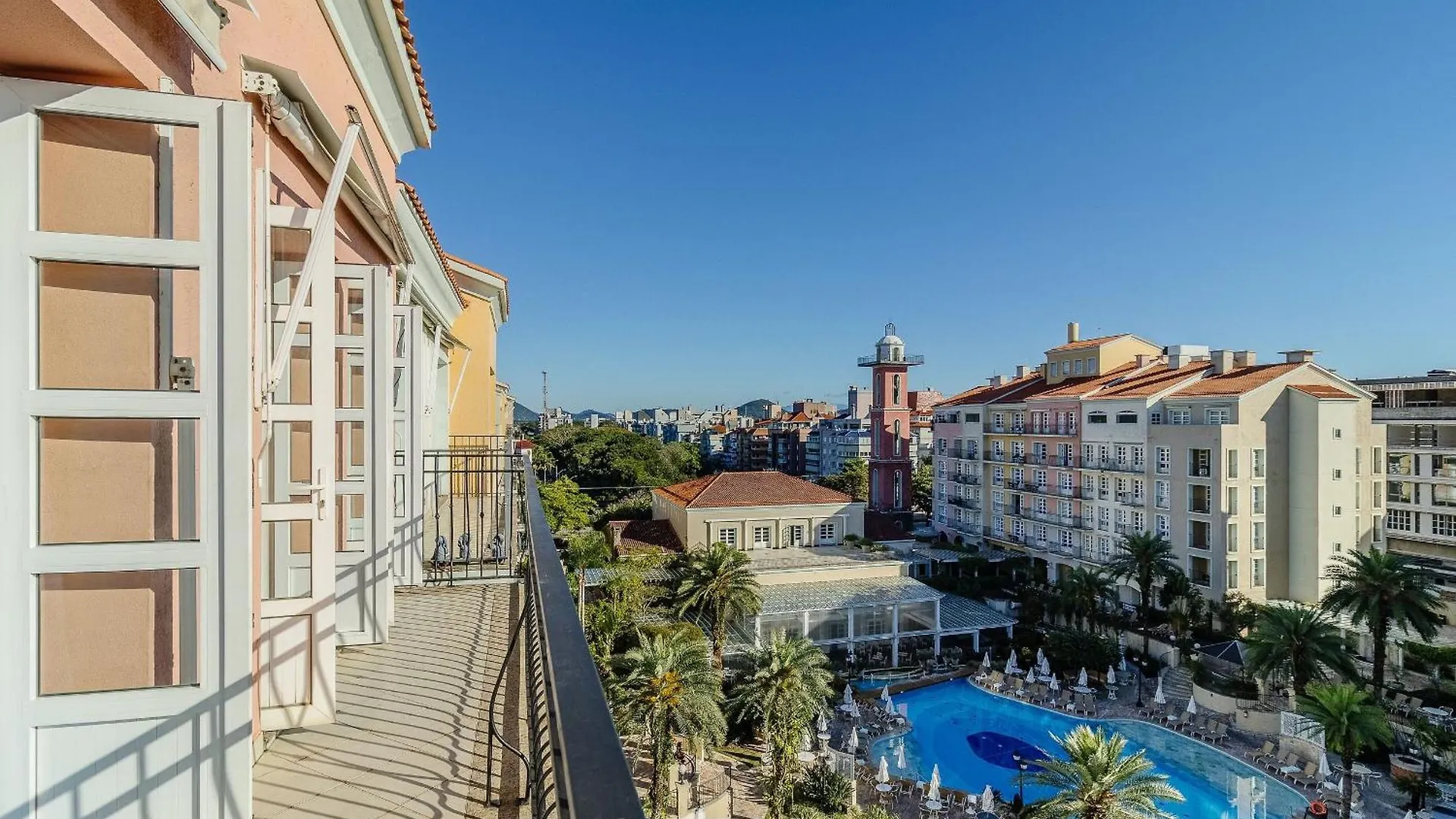 Suite Com Vista Para Praia Dentro De Hotel - Seazone Ilctop Florianópolis Brasilien