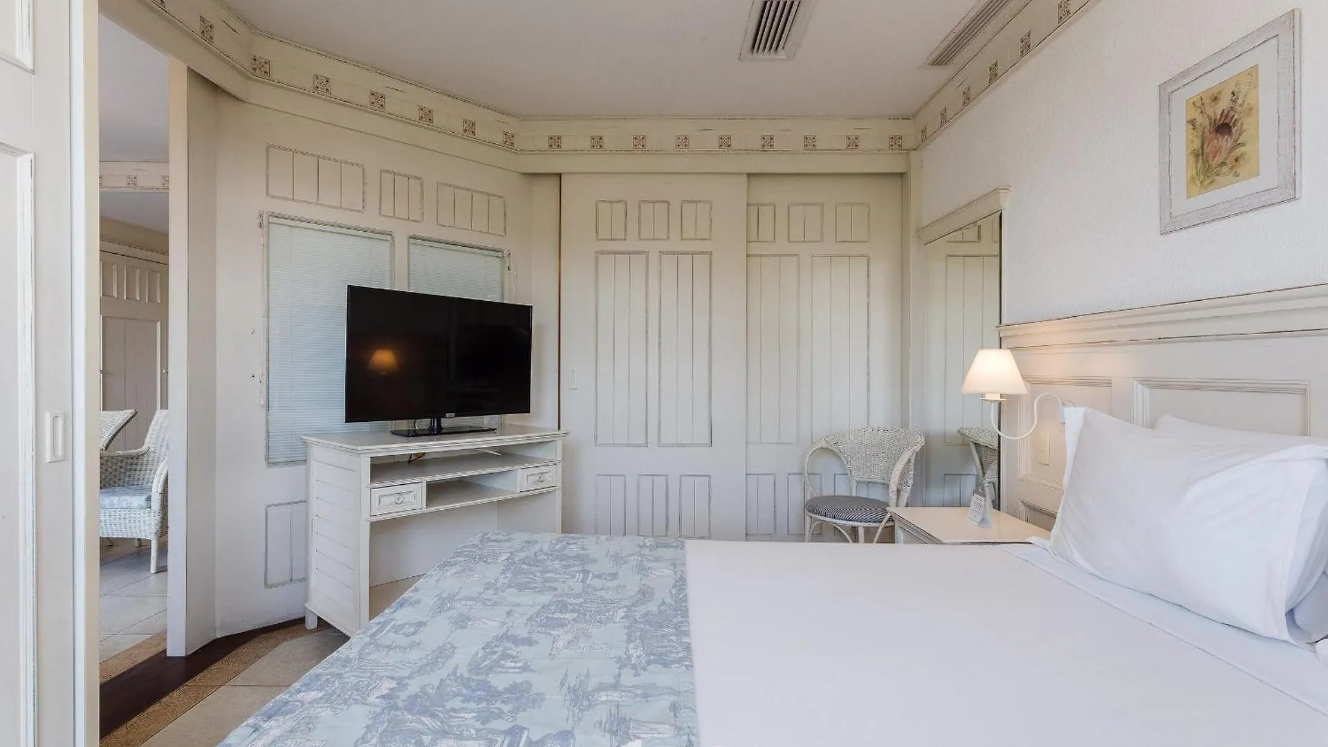 Suite Com Vista Para Praia Dentro De Hotel - Seazone Ilctop Florianópolis Brazília